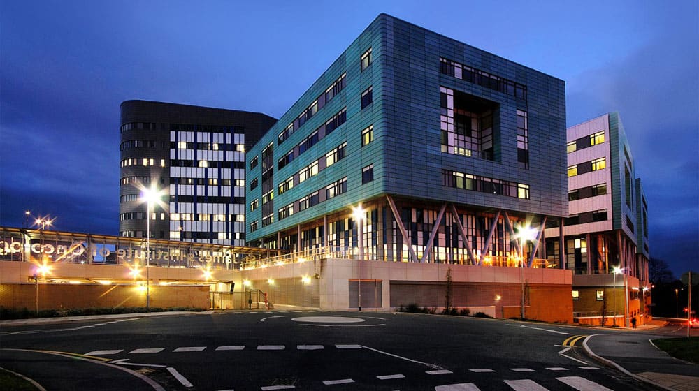 New Point of Care Hub opens in Leeds General Infirmary NHS Insight